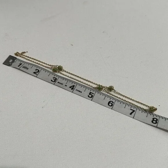 Vintage Signed Crown Trifari Gold Tone Dainty Chain Necklace Choker Green Beads - Picture 8 of 8